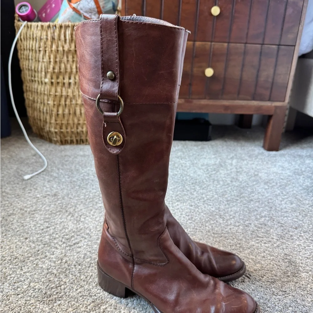 Attilio Giusti Leombruni Brown Winter Boots